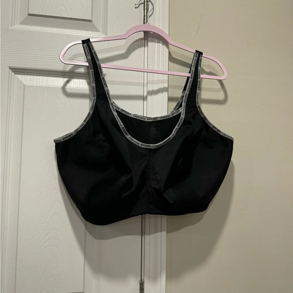 Glamorise Women's No-bounce Camisole Sports Bra
Wirefree #1066
Glamorise 50D - Picture 10 of 13
